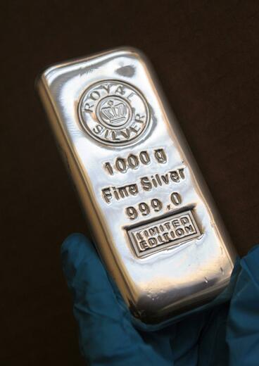 Stříbrný slitek Royal Silver 1000g